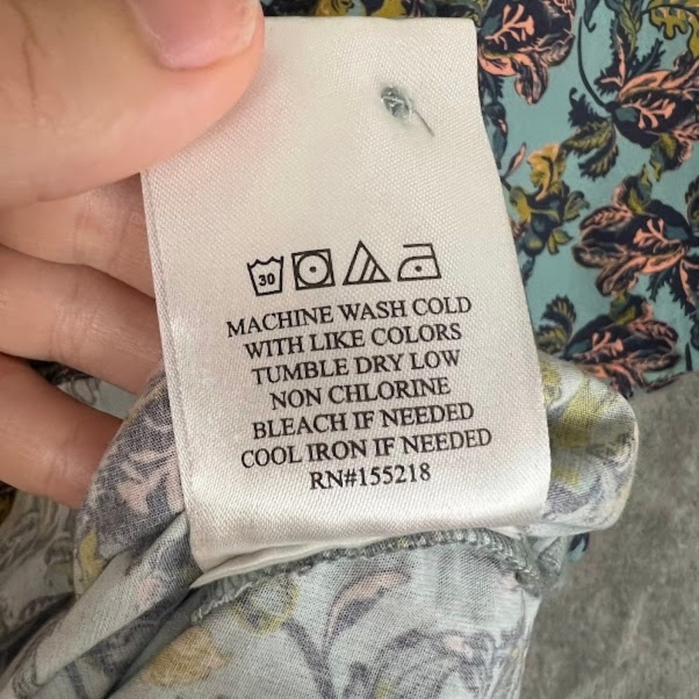 Wildfang The Essential Button Up Shirt Unisex 1X Floral Casual Everyday Career - Picture 6 of 9